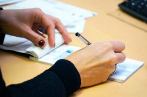 Où utiliser ses chèques vacances ? Le guide des enseignes partenaires