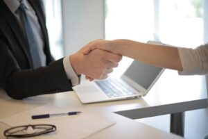 Pourquoi l’intérim reste une stratégie gagnante pour l’emploi en 2025